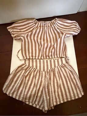 Old Navy Beige and White Striped Two-Piece Set